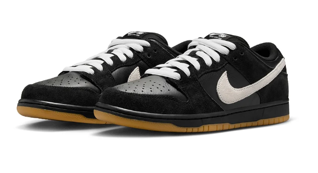 Nike SB Dunk Low Pro 'Black/White' – Gum Sole
