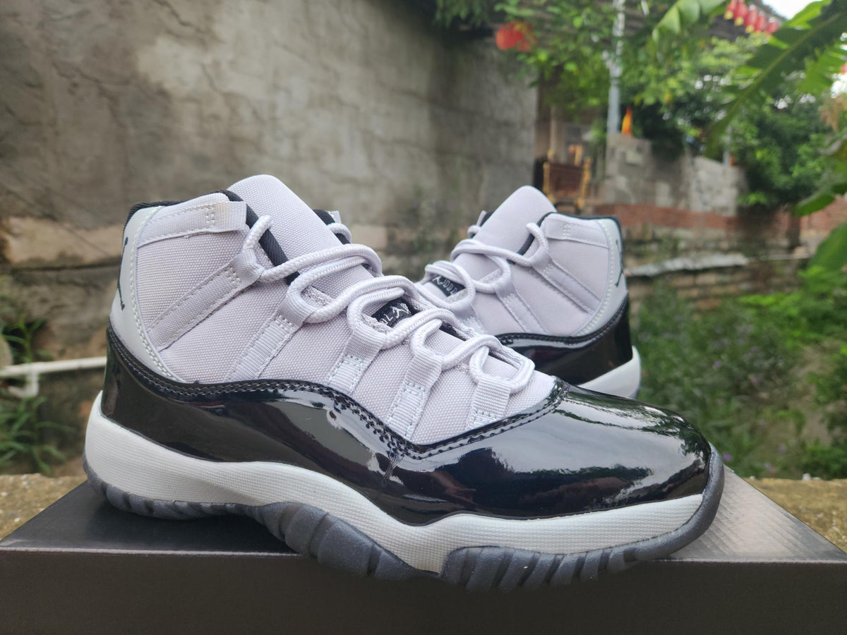 Air Jordan 11 High-Top Sneakers – Grey & Black