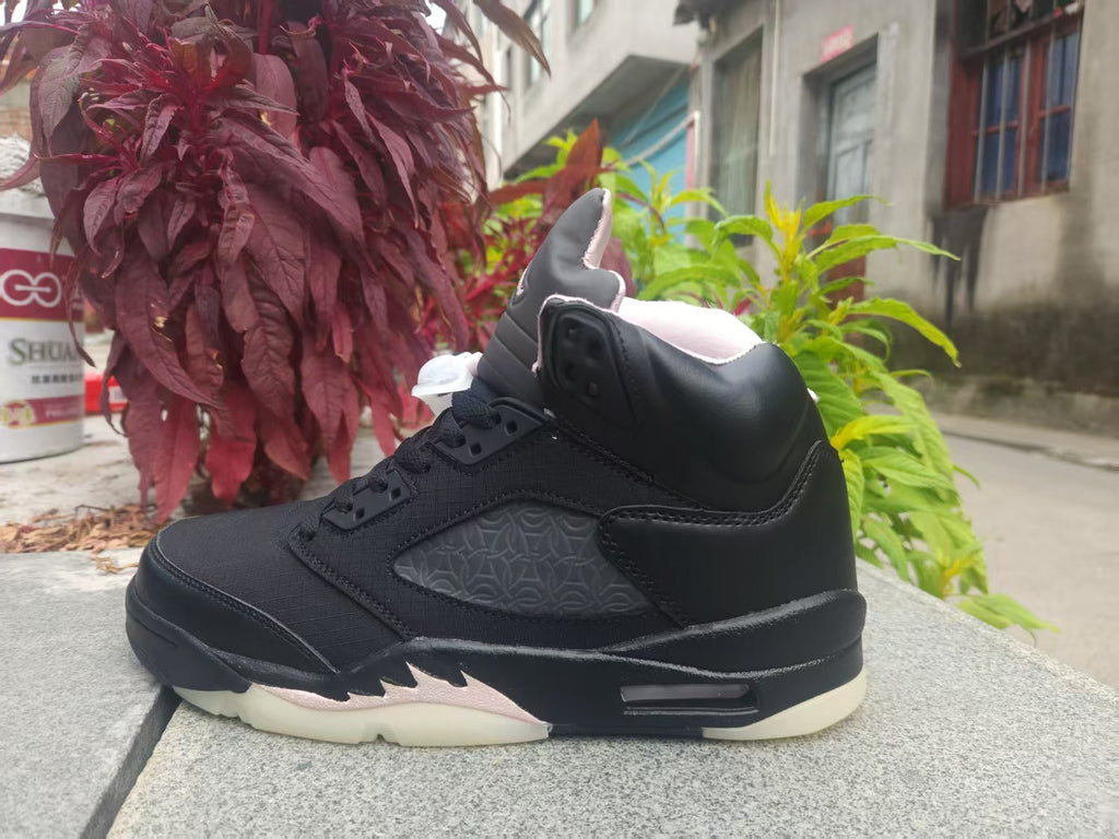 Air Jordan 5 Sneakers – Black & Light Pink