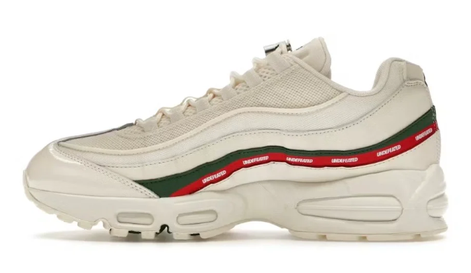 Nike Air Max 95 SP Undefeated 'Sail'